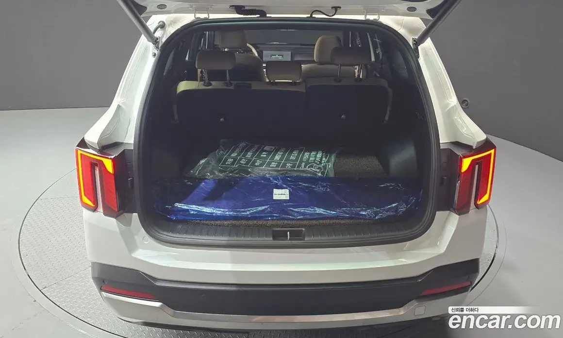 Kia Sorento 2024 2.5 автомат (гидро), фото 30 Kia Sorento 2024 2.5 автомат (гидро), фото 30