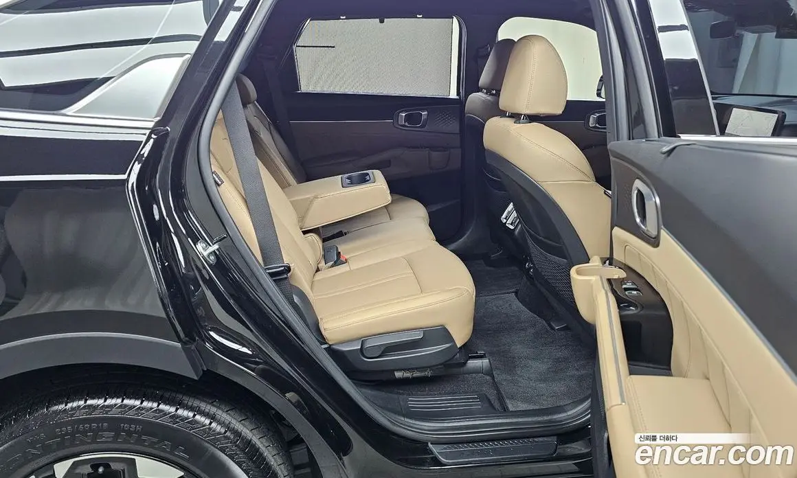 Kia Sorento 2025 2.5 автомат (гидро), фото 17 Kia Sorento 2025 2.5 автомат (гидро), фото 17
