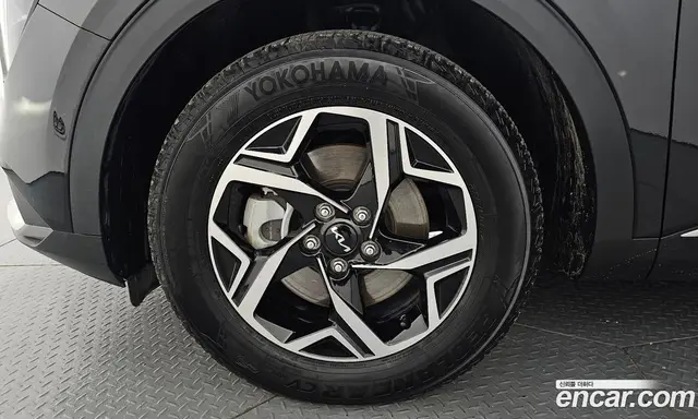 Kia Sportage 2022 1.6 автомат (гидро), миниатюра 5