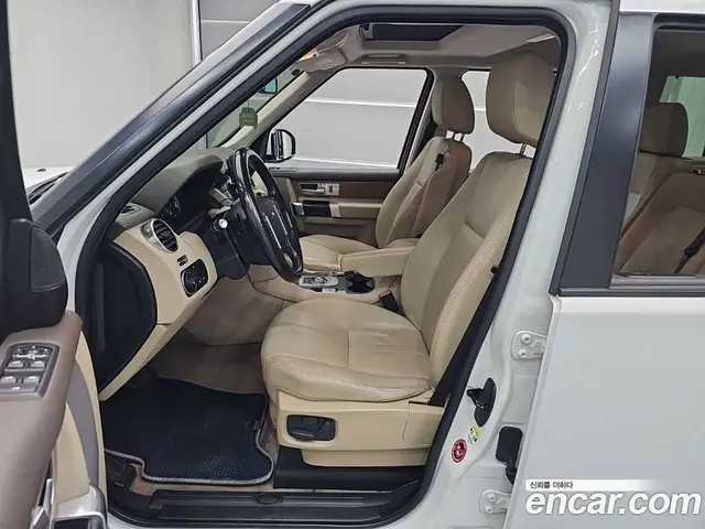 Land Rover Discovery 2016 3.0 автомат (гидро), миниатюра 11 Land Rover Discovery 2016 3.0 автомат (гидро), миниатюра 11