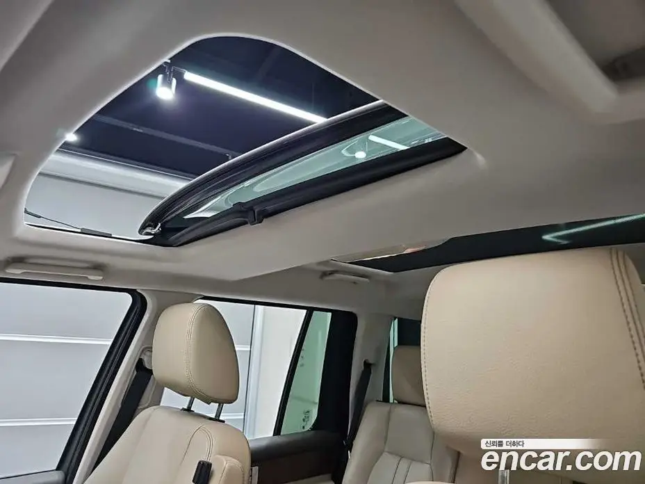Land Rover Discovery 2016 3.0 автомат (гидро), фото 13 Land Rover Discovery 2016 3.0 автомат (гидро), фото 13