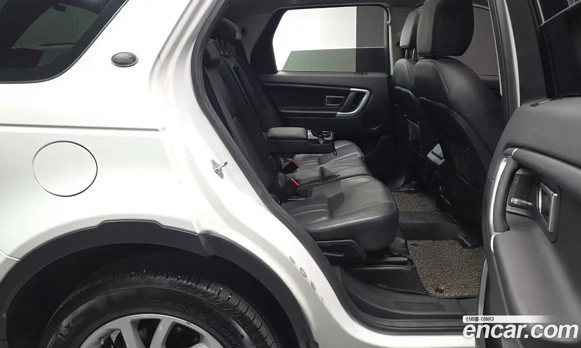 Land Rover Discovery Sport 2017 2.0 автомат (гидро), фото 12 Land Rover Discovery Sport 2017 2.0 автомат (гидро), фото 12