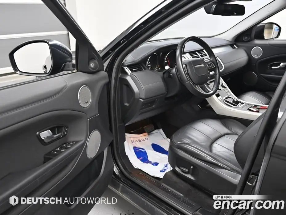 Land Rover Range Rover Evoque 2017 2.0 автомат (гидро), фото 11 Land Rover Range Rover Evoque 2017 2.0 автомат (гидро), фото 11