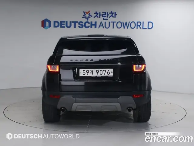 Land Rover Range Rover Evoque 2017 2.0 автомат (гидро), миниатюра 4 Land Rover Range Rover Evoque 2017 2.0 автомат (гидро), миниатюра 4