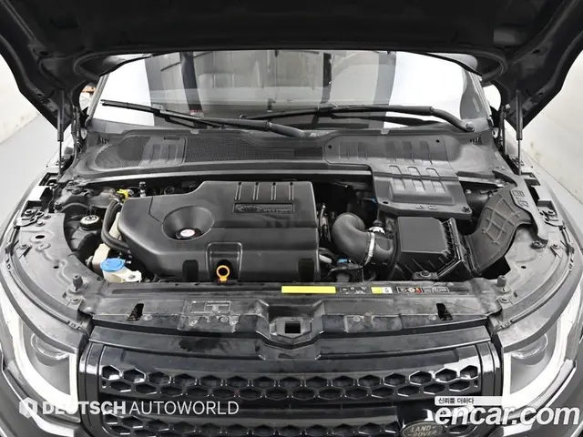 Land Rover Range Rover Evoque 2017 2.0 автомат (гидро), миниатюра 6 Land Rover Range Rover Evoque 2017 2.0 автомат (гидро), миниатюра 6