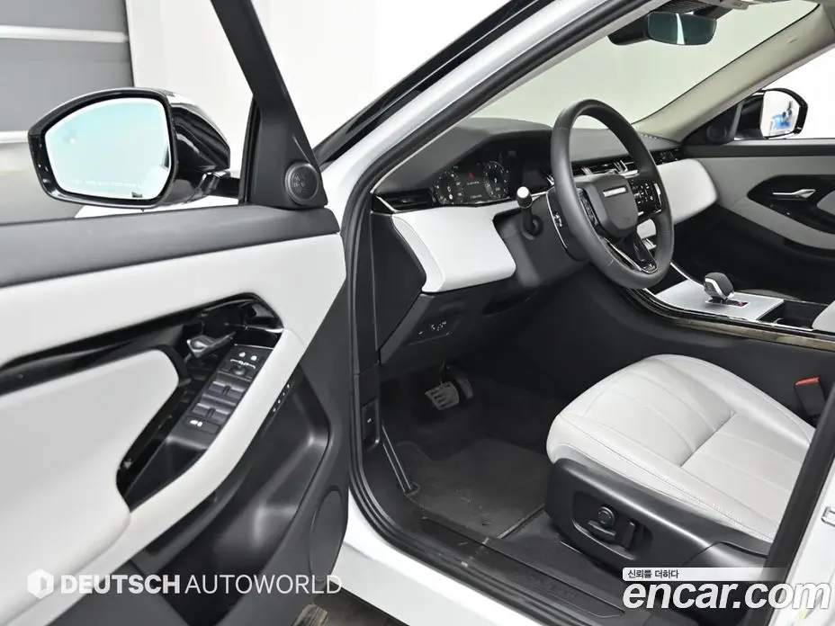 Land Rover Range Rover Evoque 2025 2.0 автомат (гидро), фото 11 Land Rover Range Rover Evoque 2025 2.0 автомат (гидро), фото 11