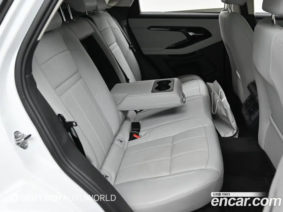 Land Rover Range Rover Evoque 2025 2.0 автомат (гидро), фото 12 Land Rover Range Rover Evoque 2025 2.0 автомат (гидро), фото 12