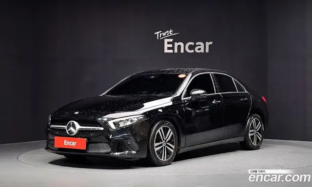 Mercedes-Benz A-Class 2022 2.0 автомат (гидро), миниатюра 1