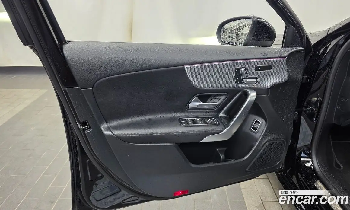 Mercedes-Benz A-Class 2022 2.0 автомат (гидро), фото 14