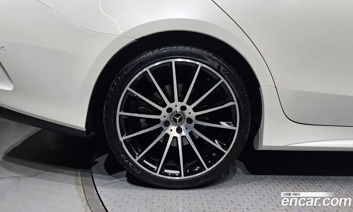 Mercedes-Benz CLS-Class 2018 2.9 автомат (гидро), фото 5 Mercedes-Benz CLS-Class 2018 2.9 автомат (гидро), фото 5