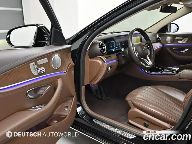 Mercedes-Benz E-Class 2019 2.0 автомат (гидро), миниатюра 11 Mercedes-Benz E-Class 2019 2.0 автомат (гидро), миниатюра 11