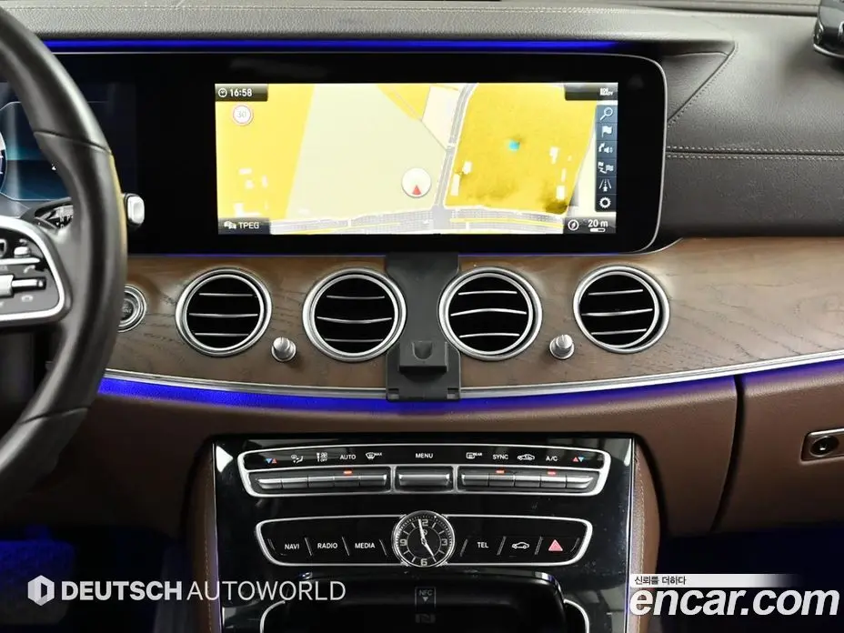 Mercedes-Benz E-Class 2019 2.0 автомат (гидро), фото 14 Mercedes-Benz E-Class 2019 2.0 автомат (гидро), фото 14