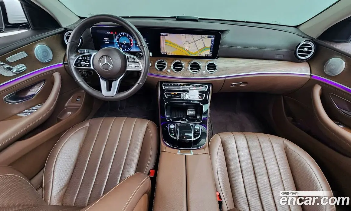 Mercedes-Benz E-Class 2020 2.0 автомат (гидро), фото 10 Mercedes-Benz E-Class 2020 2.0 автомат (гидро), фото 10