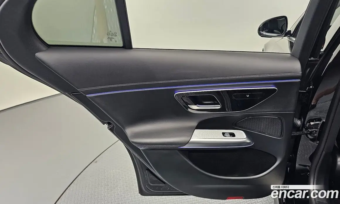 Mercedes-Benz E-Class 2024 2.0 автомат (гидро), фото 15 Mercedes-Benz E-Class 2024 2.0 автомат (гидро), фото 15