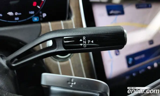 Mercedes-Benz E-Class 2025 2.0 автомат (гидро), миниатюра 9 Mercedes-Benz E-Class 2025 2.0 автомат (гидро), миниатюра 9