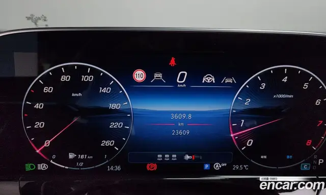 Mercedes-Benz E-Class 2025 2.0 автомат (гидро), миниатюра 11