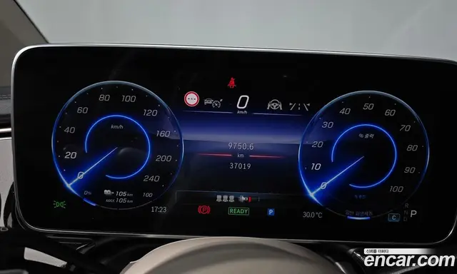 Mercedes-Benz EQS 2022 0.3 автомат (гидро), миниатюра 8