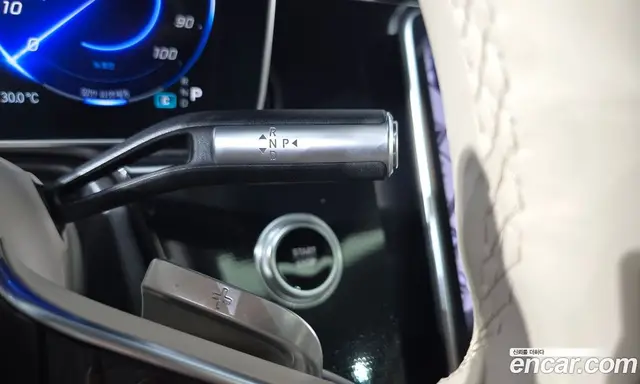 Mercedes-Benz EQS 2022 0.3 автомат (гидро), миниатюра 9