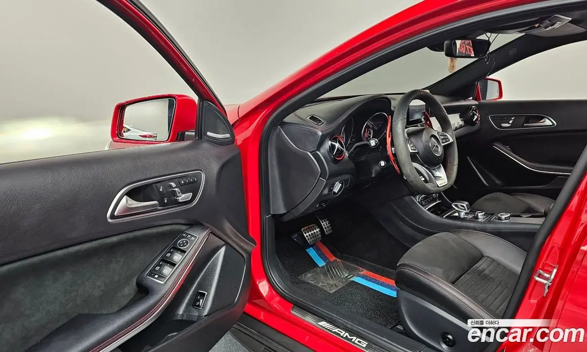 Mercedes-Benz GLA-Class 2019 2.0 автомат (гидро), фото 13 Mercedes-Benz GLA-Class 2019 2.0 автомат (гидро), фото 13