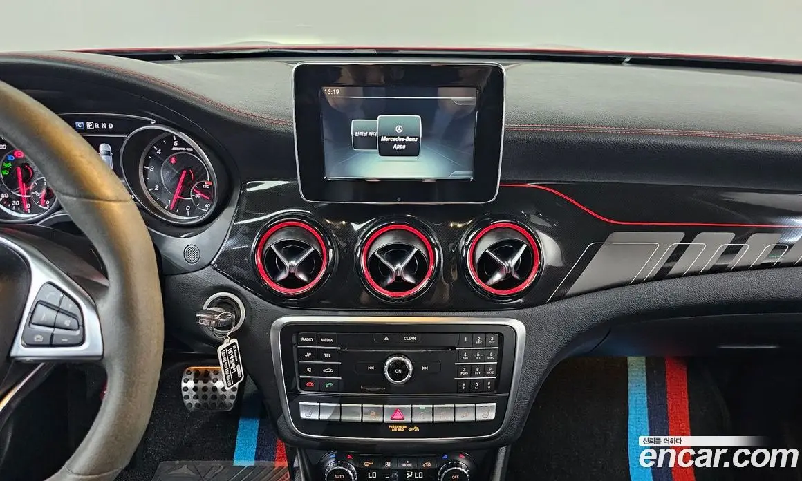 Mercedes-Benz GLA-Class 2019 2.0 автомат (гидро), фото 19 Mercedes-Benz GLA-Class 2019 2.0 автомат (гидро), фото 19