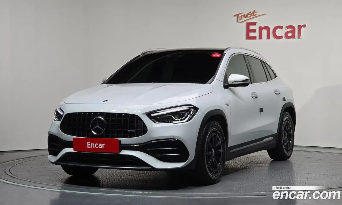 Mercedes-Benz GLA-Class 2023 2.0 автомат (гидро), фото 1 Mercedes-Benz GLA-Class 2023 2.0 автомат (гидро), фото 1