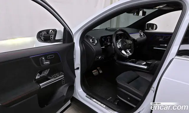 Mercedes-Benz GLA-Class 2023 2.0 автомат (гидро), миниатюра 10 Mercedes-Benz GLA-Class 2023 2.0 автомат (гидро), миниатюра 10