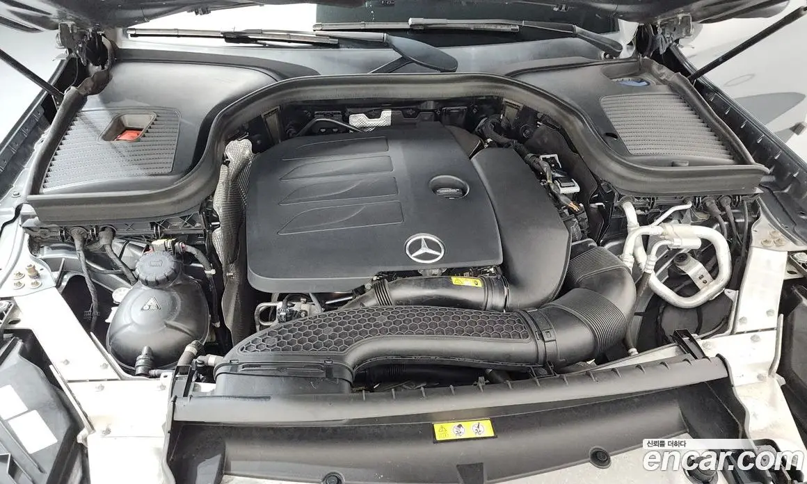 Mercedes-Benz GLC-Class 2020 2.0 автомат (гидро), фото 6 Mercedes-Benz GLC-Class 2020 2.0 автомат (гидро), фото 6