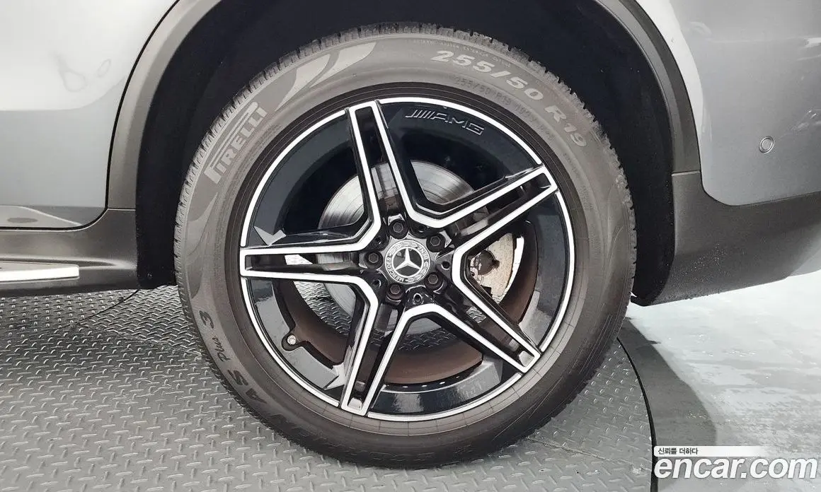 Mercedes-Benz GLC-Class 2020 2.0 автомат (гидро), фото 7 Mercedes-Benz GLC-Class 2020 2.0 автомат (гидро), фото 7