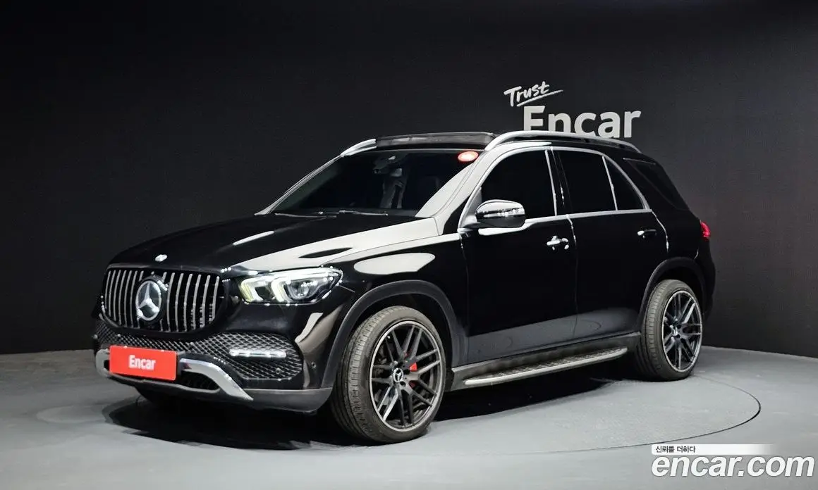 Mercedes-Benz GLE-Class 2020 1.9 автомат (гидро), фото 1 Mercedes-Benz GLE-Class 2020 1.9 автомат (гидро), фото 1