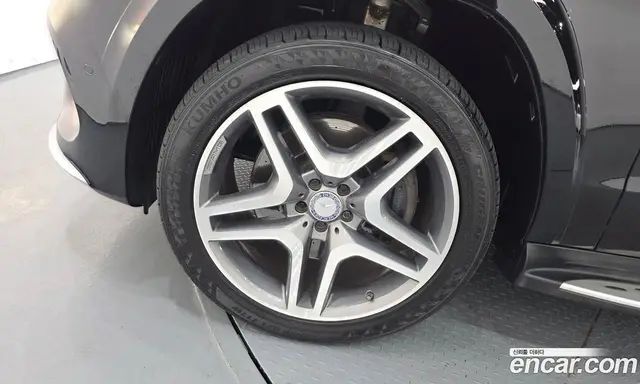 Mercedes-Benz GLS-Class 2017 3.0 автомат (гидро), миниатюра 4