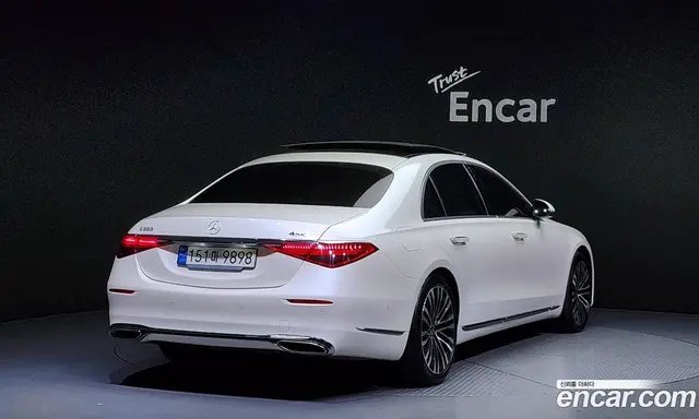 Mercedes-Benz S-Class 2023 3.0 автомат (гидро), миниатюра 2