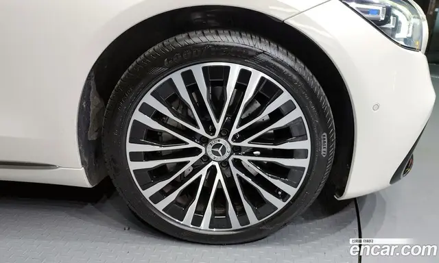 Mercedes-Benz S-Class 2023 3.0 автомат (гидро), миниатюра 5