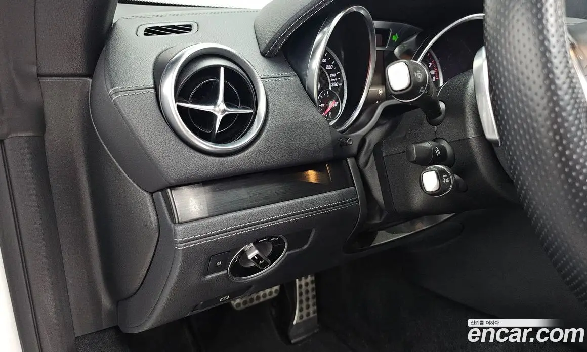 Mercedes-Benz SL-Class 2017 3.0 автомат (гидро), фото 24 Mercedes-Benz SL-Class 2017 3.0 автомат (гидро), фото 24