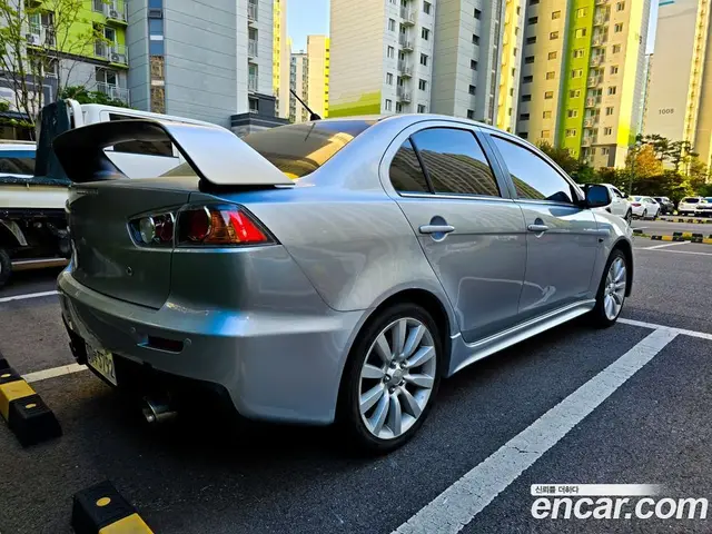 Mitsubishi Lancer 2009 2.0 автомат (гидро), миниатюра 2 Mitsubishi Lancer 2009 2.0 автомат (гидро), миниатюра 2