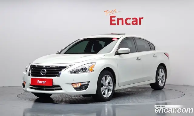 Nissan Altima, 2014, 130 541 км Nissan Altima, 2014, 130 541 км
