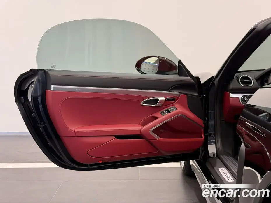 Porsche 718 2024 4.0 автомат (гидро), фото 7