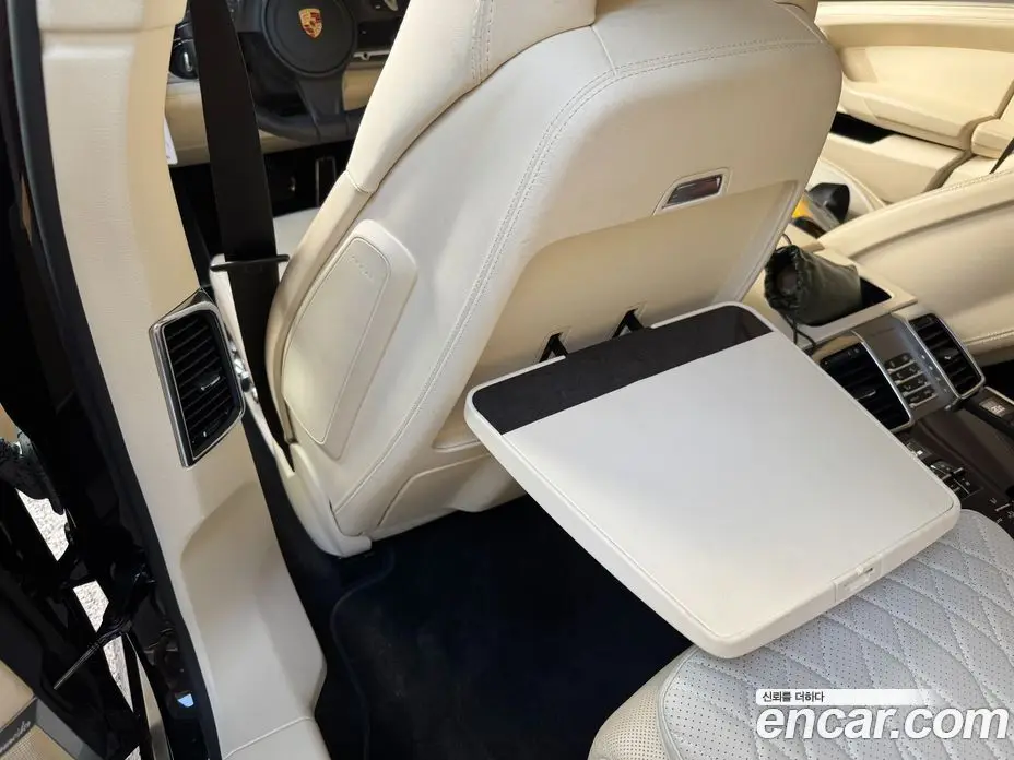 Porsche Panamera 2014 3.0 автомат (гидро), фото 13 Porsche Panamera 2014 3.0 автомат (гидро), фото 13