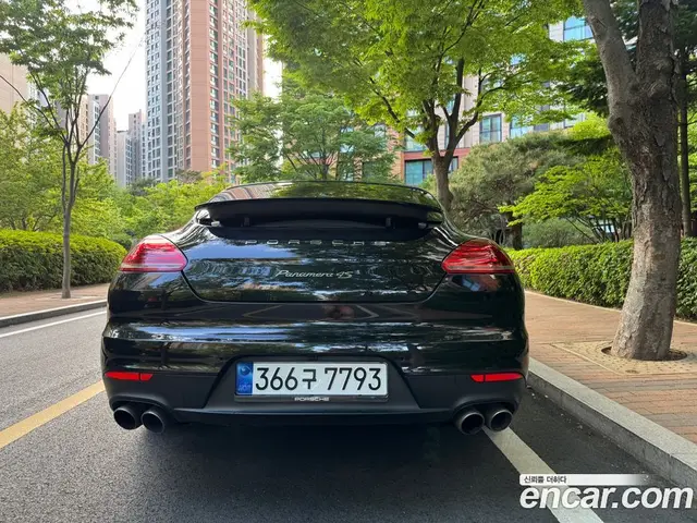 Porsche Panamera 2014 3.0 автомат (гидро), миниатюра 4 Porsche Panamera 2014 3.0 автомат (гидро), миниатюра 4