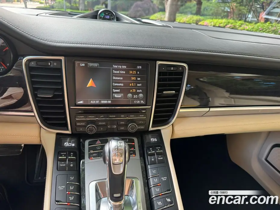 Porsche Panamera 2014 3.0 автомат (гидро), фото 8 Porsche Panamera 2014 3.0 автомат (гидро), фото 8