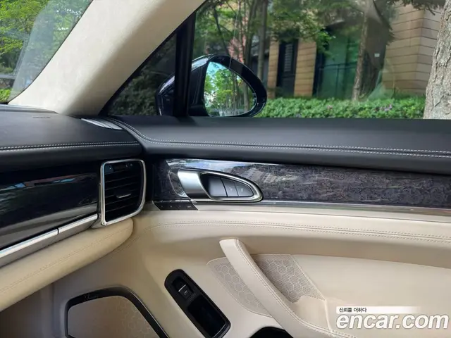 Porsche Panamera 2014 3.0 автомат (гидро), миниатюра 9 Porsche Panamera 2014 3.0 автомат (гидро), миниатюра 9