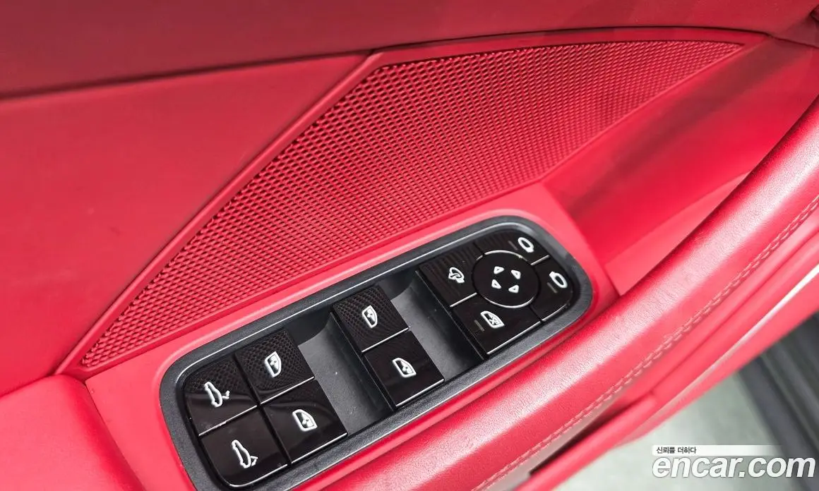 Porsche Panamera 2021 4.0 автомат (гидро), фото 30 Porsche Panamera 2021 4.0 автомат (гидро), фото 30