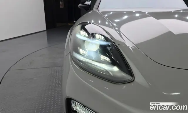 Porsche Panamera 2021 4.0 автомат (гидро), миниатюра 8 Porsche Panamera 2021 4.0 автомат (гидро), миниатюра 8