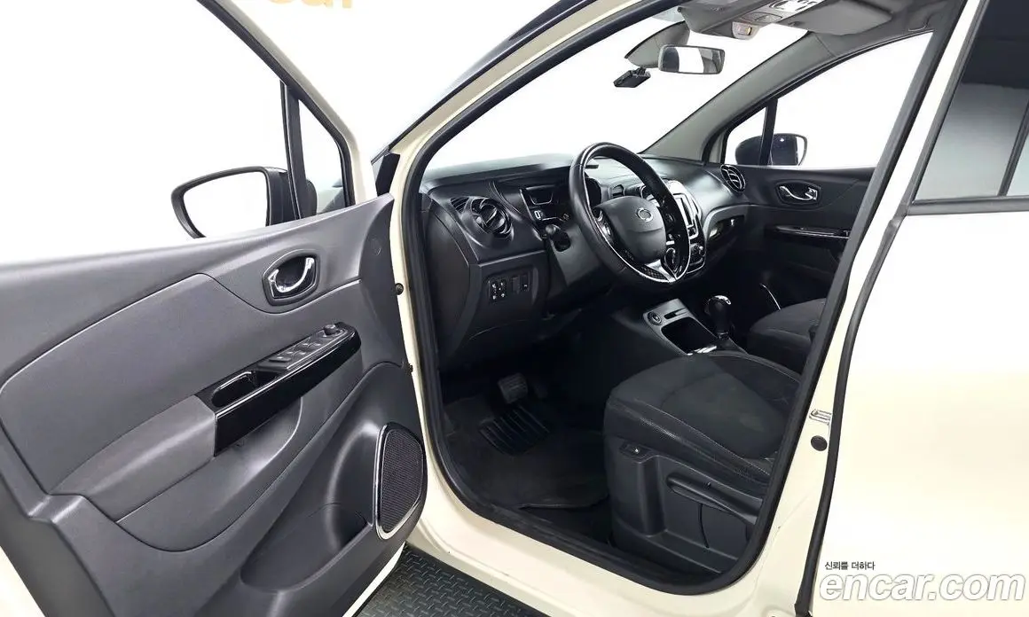 Renault (Samsung) QM3 2014 1.5 автомат (гидро), фото 10 Renault (Samsung) QM3 2014 1.5 автомат (гидро), фото 10