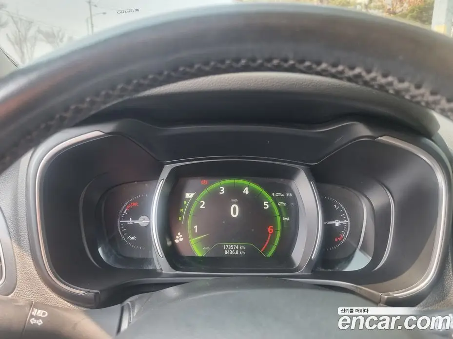 Renault (Samsung) QM6 2020 2.0 автомат (гидро), фото 7 Renault (Samsung) QM6 2020 2.0 автомат (гидро), фото 7