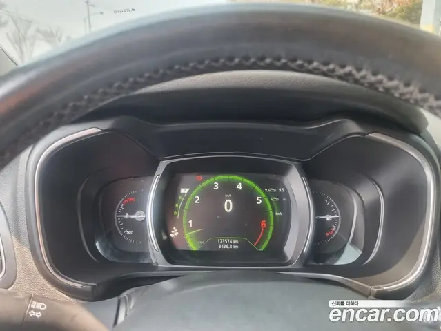 Renault (Samsung) QM6 2020 2.0 автомат (гидро), миниатюра 7 Renault (Samsung) QM6 2020 2.0 автомат (гидро), миниатюра 7