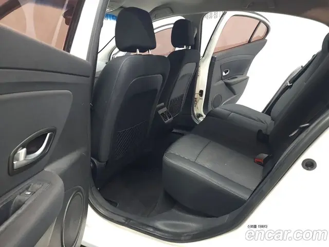 Renault (Samsung) SM3 2009 1.6 автомат (гидро), миниатюра 11 Renault (Samsung) SM3 2009 1.6 автомат (гидро), миниатюра 11