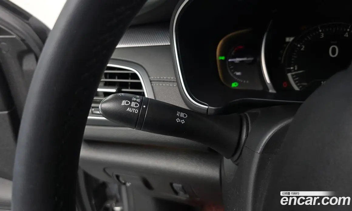 Renault (Samsung) SM6 2017 2.0 автомат (гидро), фото 19 Renault (Samsung) SM6 2017 2.0 автомат (гидро), фото 19