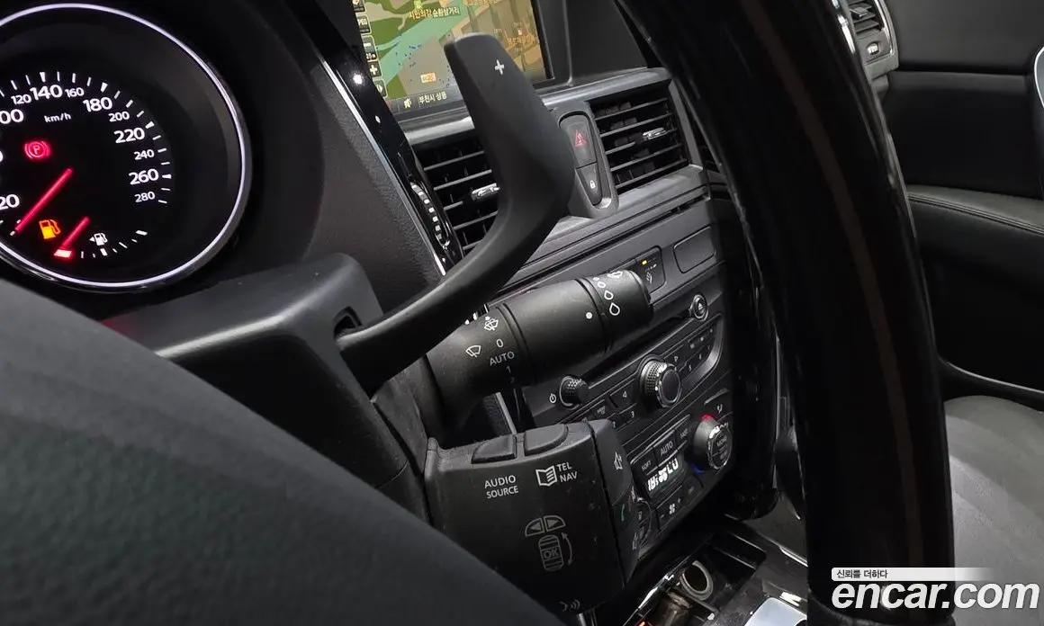 Renault (Samsung) SM7 2011 2.5 автомат (гидро), фото 23 Renault (Samsung) SM7 2011 2.5 автомат (гидро), фото 23