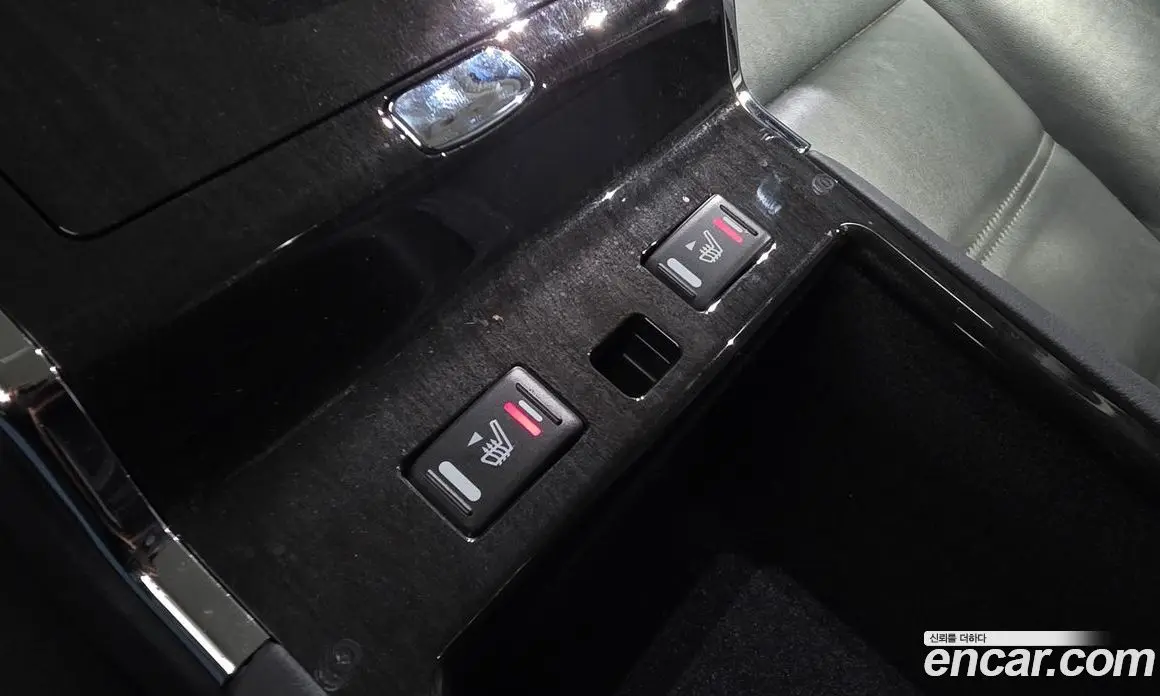 Renault (Samsung) SM7 2011 2.5 автомат (гидро), фото 28 Renault (Samsung) SM7 2011 2.5 автомат (гидро), фото 28