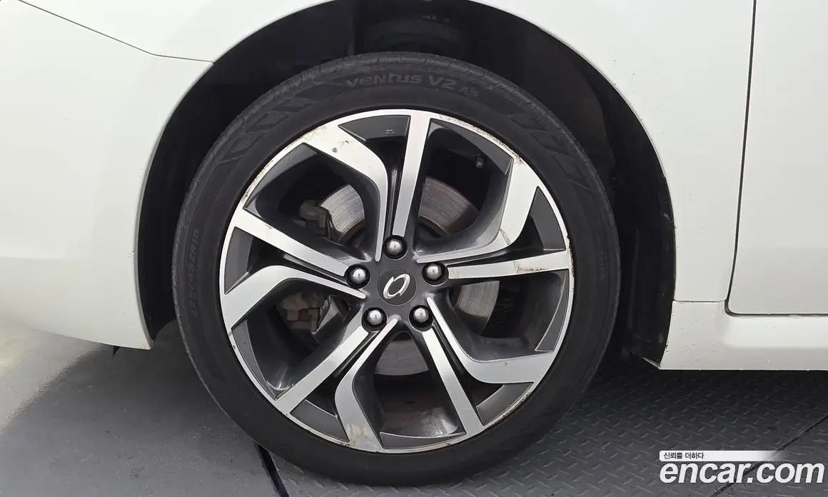 Renault (Samsung) SM7 2011 2.5 автомат (гидро), фото 5 Renault (Samsung) SM7 2011 2.5 автомат (гидро), фото 5